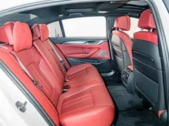 2022 BMW 5 Series 535Le PHEV Pioneer M Sport Package, белый — фото 21