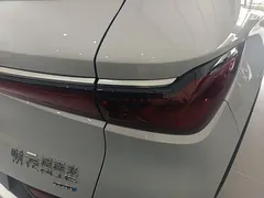 2025 BYD Yuan PLUS Smart Driving 510km Leading, белый — фото 8