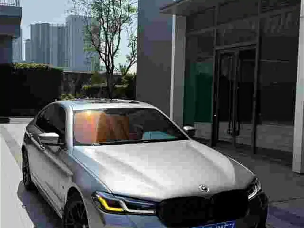 2021 BMW 5 Series 530i M Sport Package