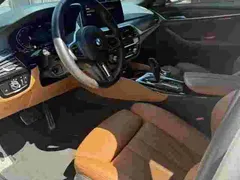 2021 BMW 5 Series 530i M Sport Package — фото 6