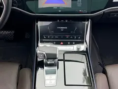 2022 Audi A8L 50 TFSI quattro Comfort Collector's Edition, чёрный — фото 7