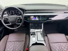 2022 Audi A8L 50 TFSI quattro Comfort Collector's Edition, чёрный — фото 9