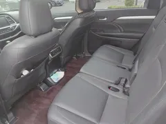 2021 Toyota Highlander 2.0T 4WD Luxury 7, белый — фото 11