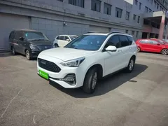 2019 Haval M6 1.5T MT 2WD Elite, белый — фото 2