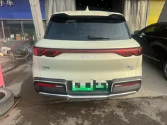 2025 BYD Yuan UP Smart Driving 401km Leading, зелёный — фото 3