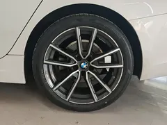 2022 BMW 3 Series 325Li M Sport, белый — фото 6