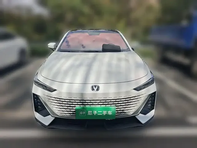 2023 Changan UNI-V 1.5T Premium