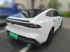 2023 Changan UNI-V 1.5T Premium, белый — фото 6