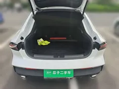2023 Changan UNI-V 1.5T Premium, белый — фото 20