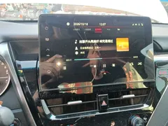 2021 Toyota Camry 2.0G Luxury, белый — фото 9