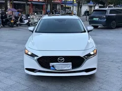 2021 Mazda 3 2.0L AT, белый — фото 2