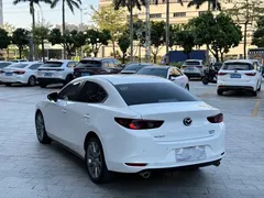 2021 Mazda 3 2.0L AT, белый — фото 7