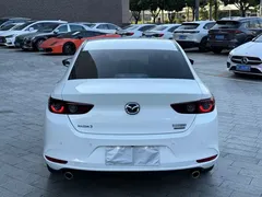 2021 Mazda 3 2.0L AT, белый — фото 8