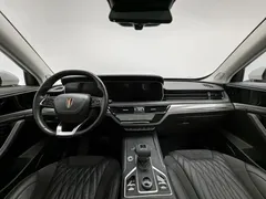 2022 Hongqi HS5 2.0T — фото 5