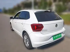 2019 Volkswagen Polo Plus 1.5L AT Panoramic, белый — фото 4