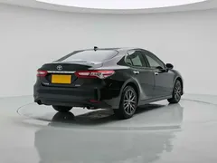 2021 Toyota Camry 2.5G Luxury, чёрный — фото 6