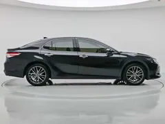 2021 Toyota Camry 2.5G Luxury, чёрный — фото 12