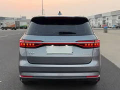 2022 BYD Song Max DM-i PHEV 105km Flagship — фото 5