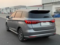2022 BYD Song Max DM-i PHEV 105km Flagship — фото 7