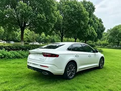 2023 Geely Preface 1.5TD, белый — фото 5