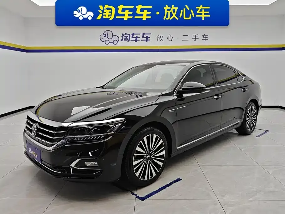 2020 Volkswagen Passat 330TSI Luxury China 6