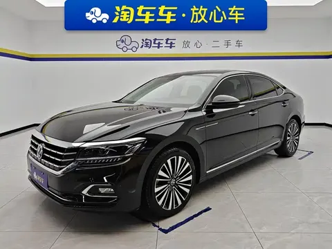 2020 Volkswagen Passat 330TSI Luxury China 6