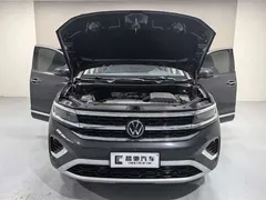 2021 Volkswagen Talagon 330TSI 2WD Luxury, чёрный — фото 14
