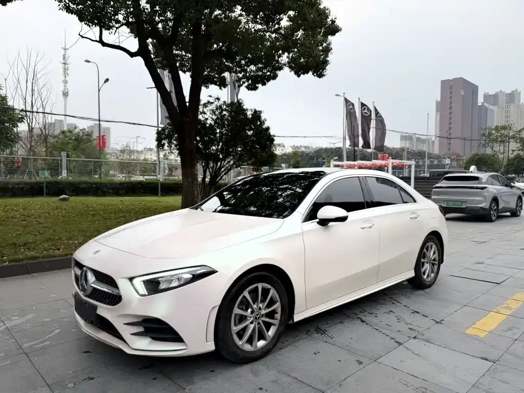 2022 Mercedes-Benz A-Class A 200 L Sport Sedan Fashion