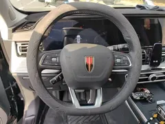 2025 Hongqi HS5 2.0T 4WD Pro, чёрный — фото 6
