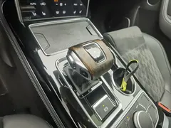 2022 Hongqi HS7 2.0T DCT 2WD Smart Connect Qichang 5-seat, чёрный — фото 13