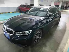 2021 BMW 3 Series 320Li M Sport Package, чёрный — фото 1