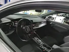 2023 Audi A3L Limousine 35 TFSI Luxury Sport, белый — фото 4