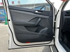 2022 Volkswagen Tharu 280TSI 2WD Fashion, белый — фото 22