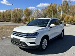 2022 Volkswagen Tharu 280TSI 2WD Fashion, белый — фото 1