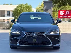 2020 Lexus ES 200 Excellence, чёрный — фото 2