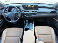 2020 Lexus ES 200 Excellence, чёрный — фото 6