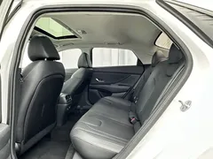 2022 Hyundai Elantra 1.5L CVT LUX Premium, белый — фото 5