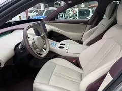 2025 Xiaomi YU7 RWD Long Range — фото 5
