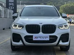 2021 BMW X3 Leading M Sport Package, белый — фото 2