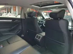 2018 Honda Accord 260TURBO Elite, белый — фото 12