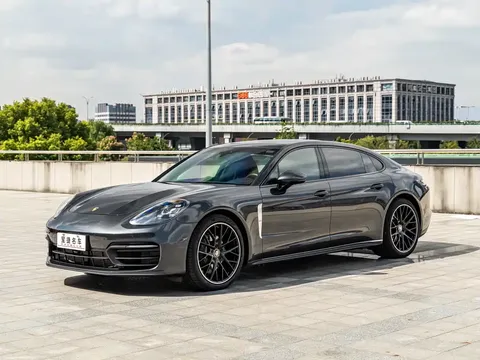 2022 Porsche Panamera 4 Executive 2.9T