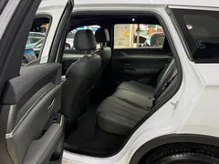 2025 BYD Song Pro 2nd Gen Smart Driving DM-i PHEV 115km Superior, белый — фото 8