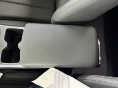 2025 BYD Song Pro 2nd Gen Smart Driving DM-i PHEV 115km Superior, белый — фото 13