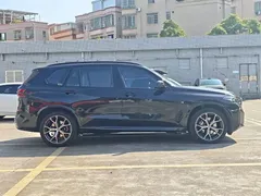2023 BMW X5 30Li Premium M Sport Night Package, чёрный — фото 7