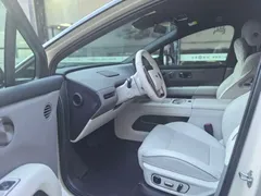 2025 Li Auto i6 4WD Standard — фото 4