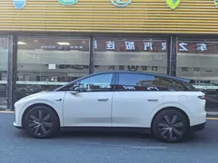 2025 Li Auto i6 4WD Standard — фото 8