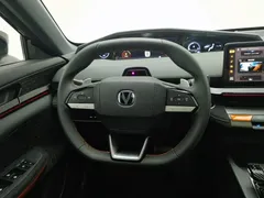 2022 Changan UNI-V 1.5T Sport, чёрный — фото 11