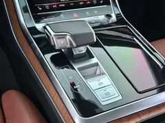 2021 Audi Q7 55 TFSI quattro S line Premium, чёрный — фото 15