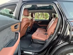 2021 Audi Q7 55 TFSI quattro S line Premium, чёрный — фото 20