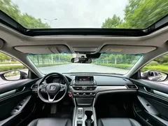 2021 Honda Accord 2.0L Hybrid Limited Edition, чёрный — фото 5